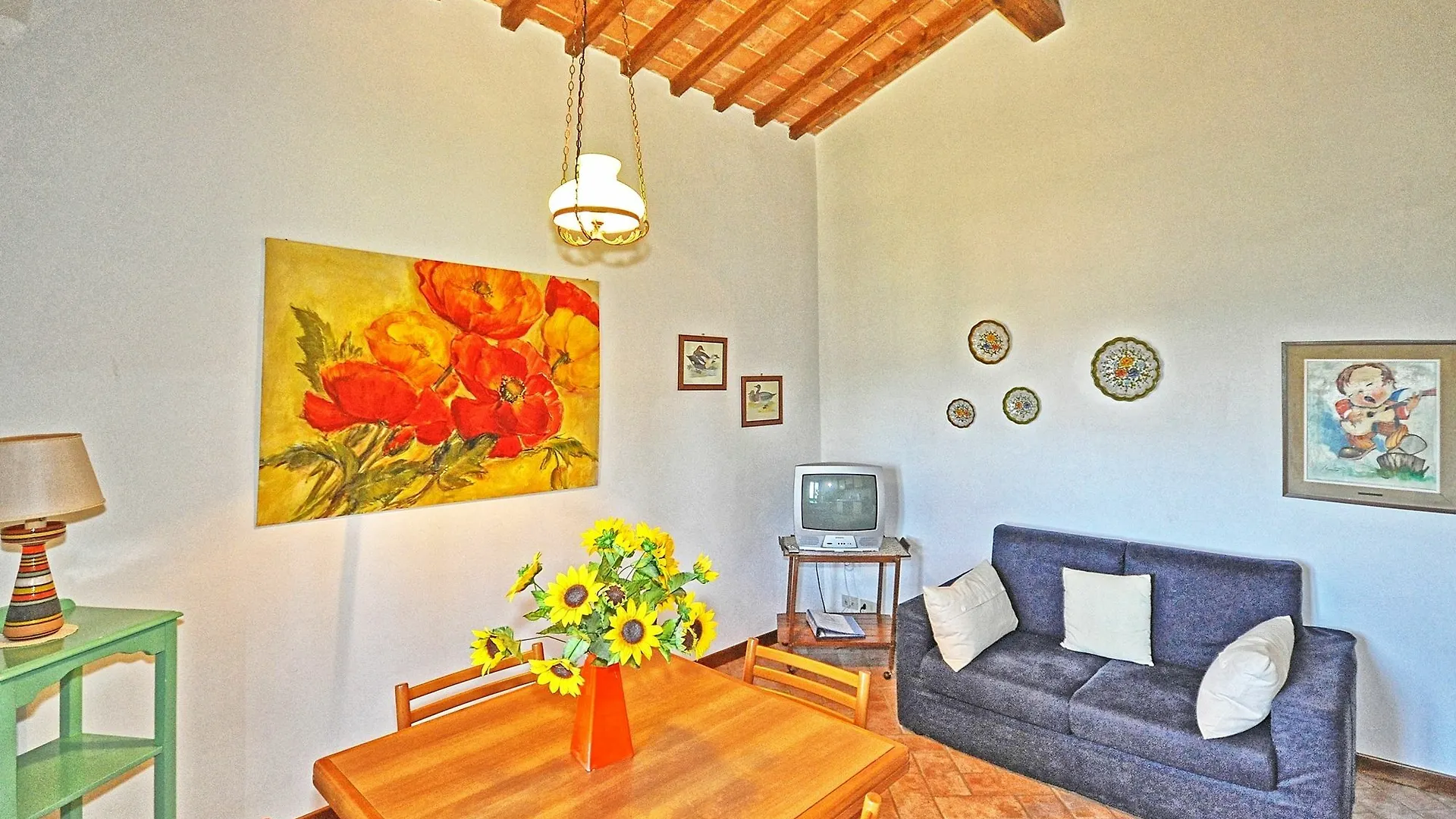 Vittoriana Near San Gimignano By Posarellivillas 0*,  Italy