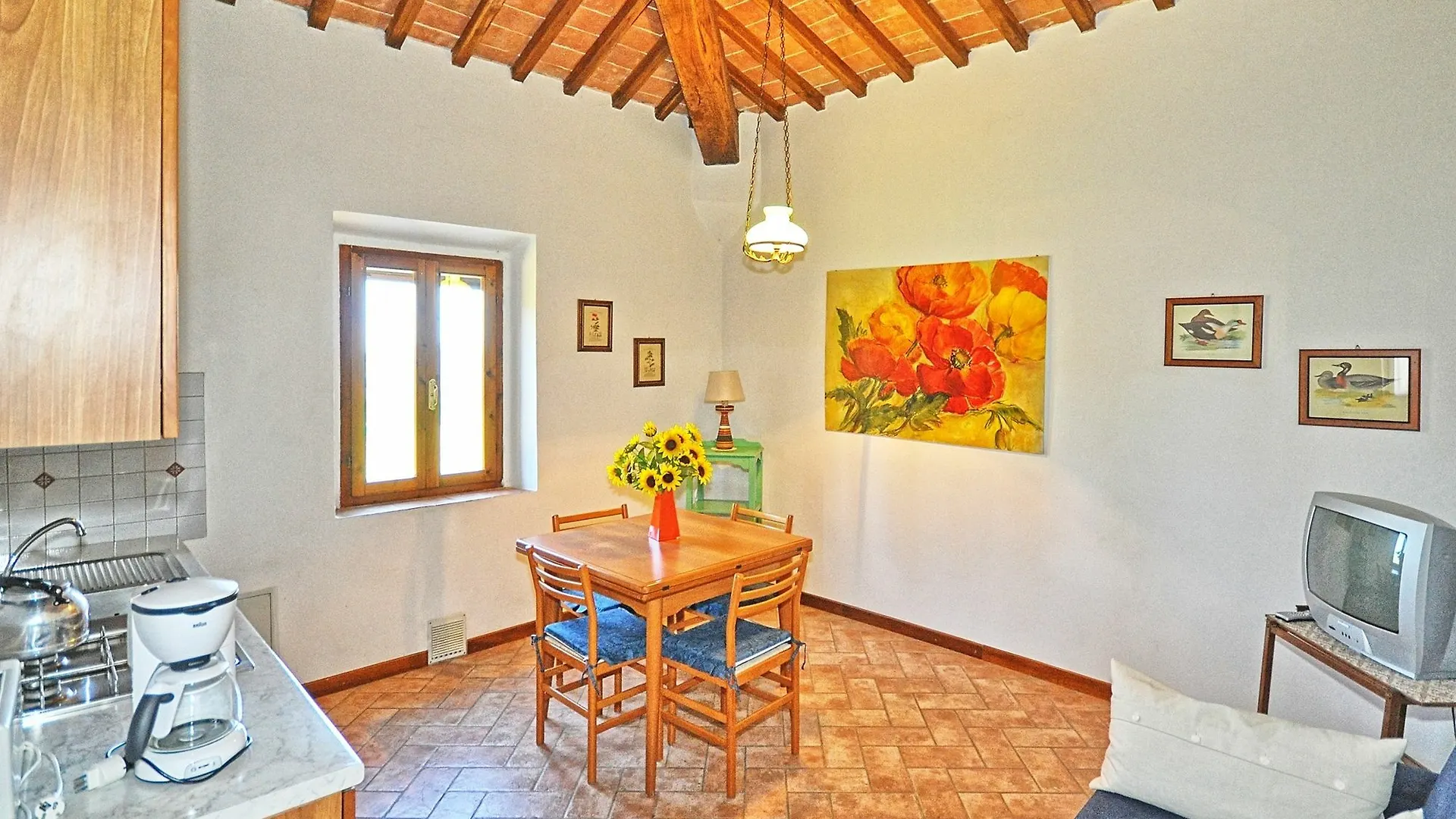 Apartment Vittoriana Near San Gimignano By Posarellivillas